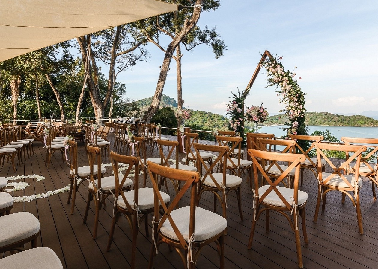 Celebrate Your Love at Sinae Phuket: Dream Wedding Destination in Phuket