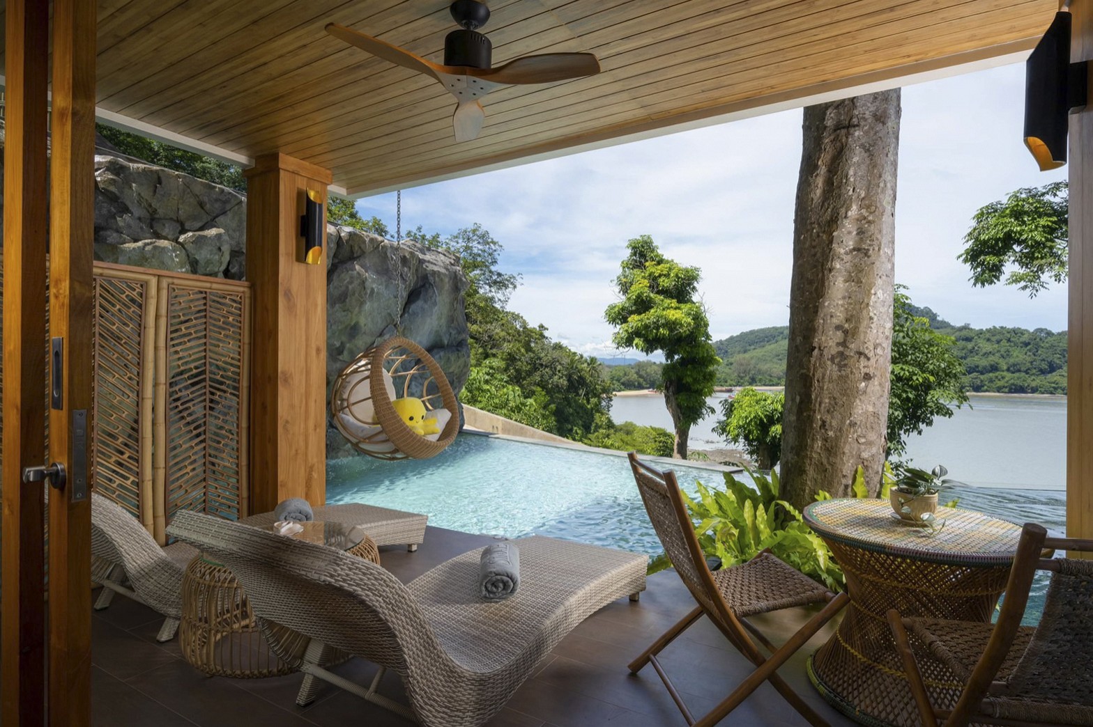 Save up to 30% on Family Stays